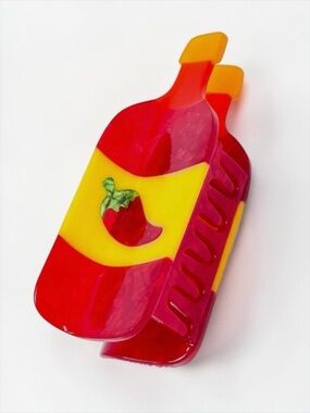 Jenny Lemons Hot Sauce Hair Claw Clip Chili Bottle Novelty Acrylic NWT
